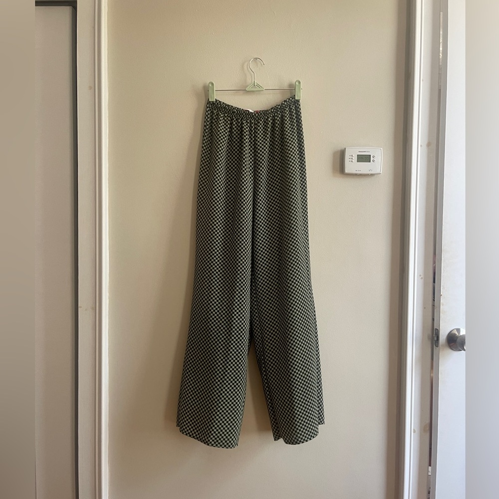 Lisa Says Gah Green Checkered Bailey Pants